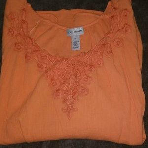 Lightweight peasant top